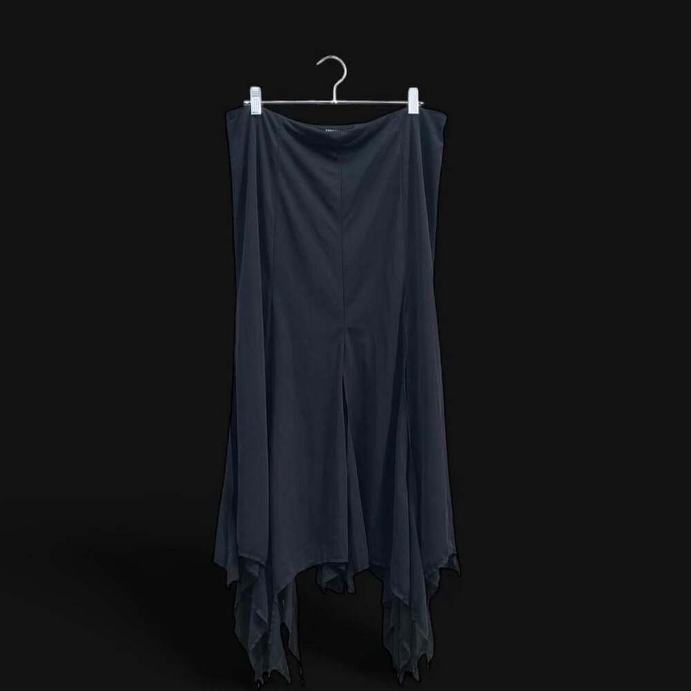 vtg witchy black maxi skirt